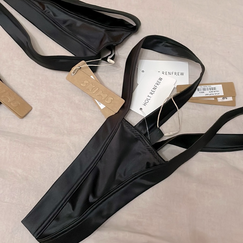 Small size Skim thongs brand new